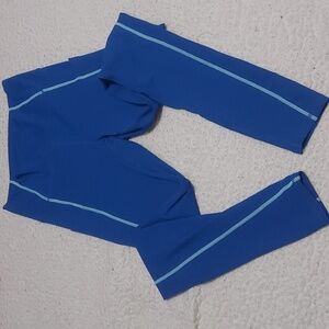 Fabletics size Medium purelux leggings